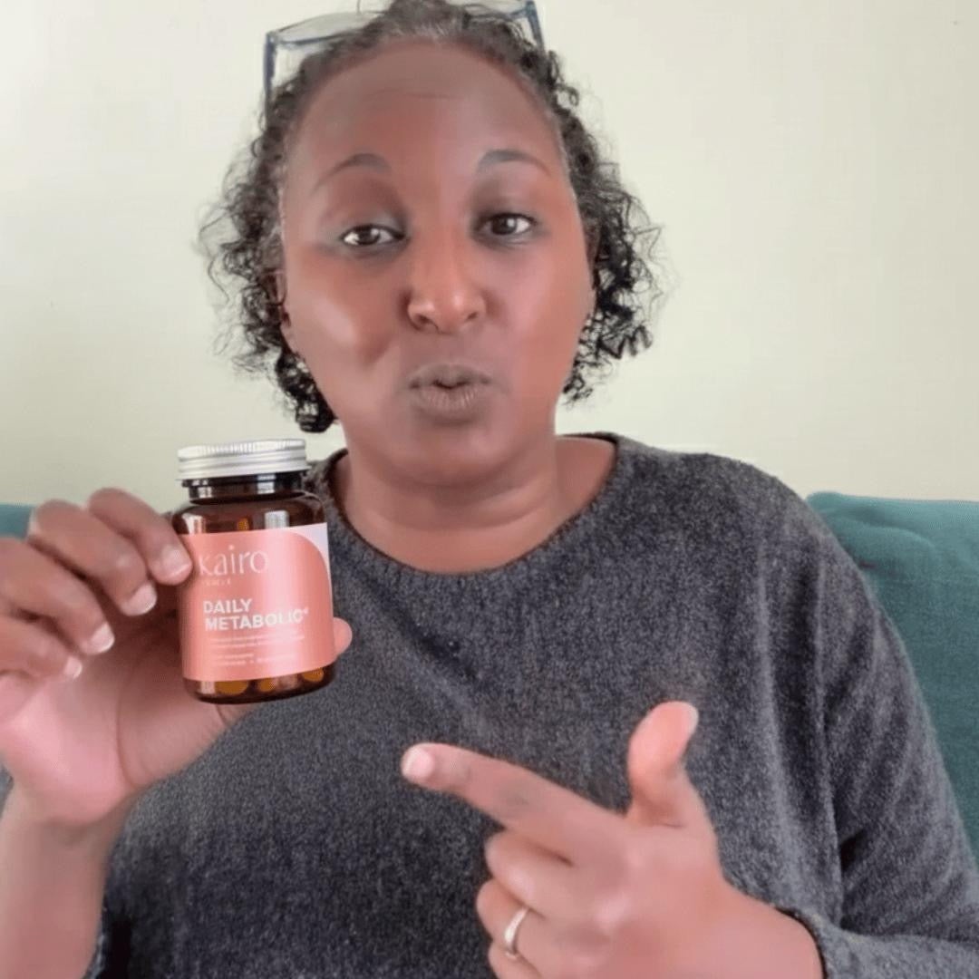 Customer holding Kairo Daily Metabolic+